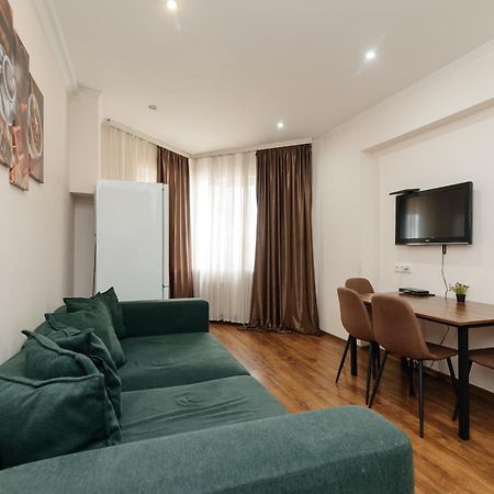 Era Rent Apartments キシナウ エクステリア 写真