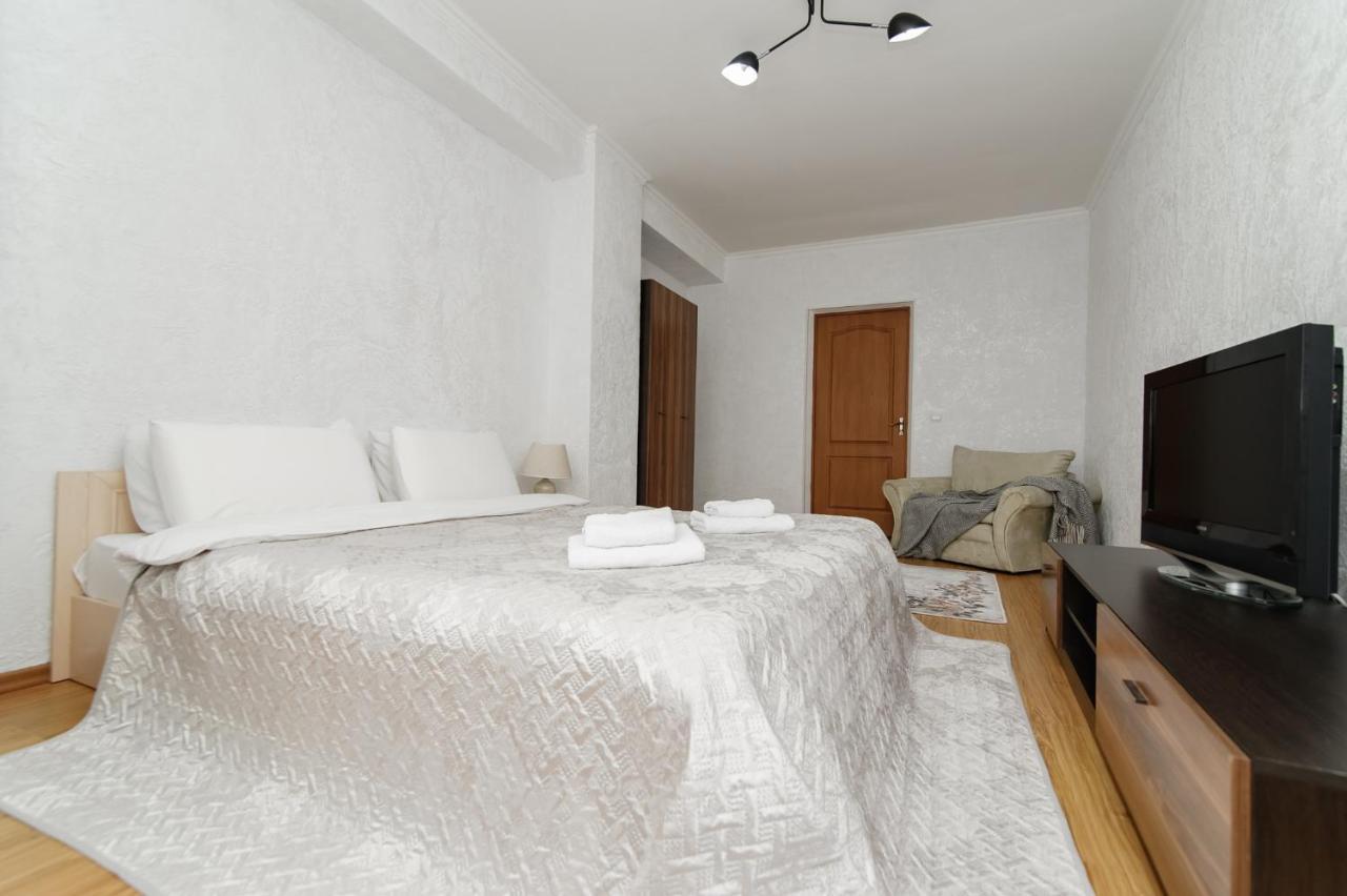 Era Rent Apartments キシナウ エクステリア 写真