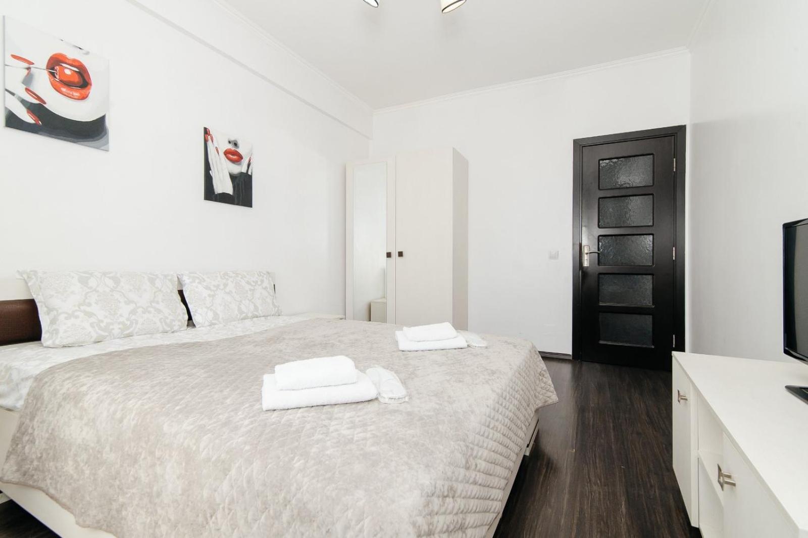 Era Rent Apartments キシナウ エクステリア 写真